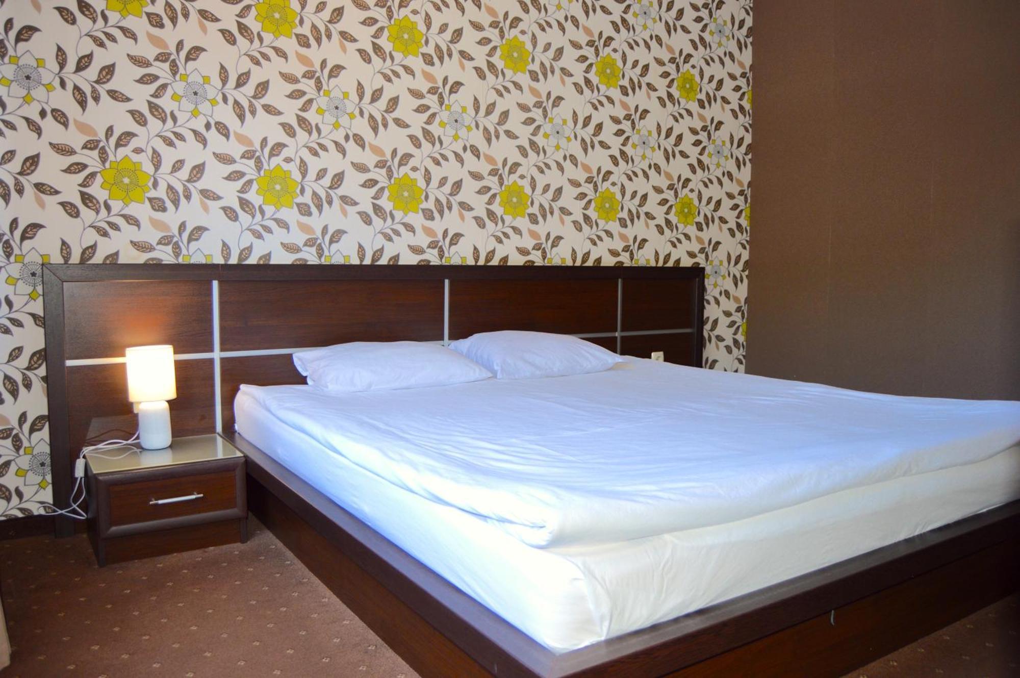 Hemus Hotel - Vratza Vratsa Dış mekan fotoğraf