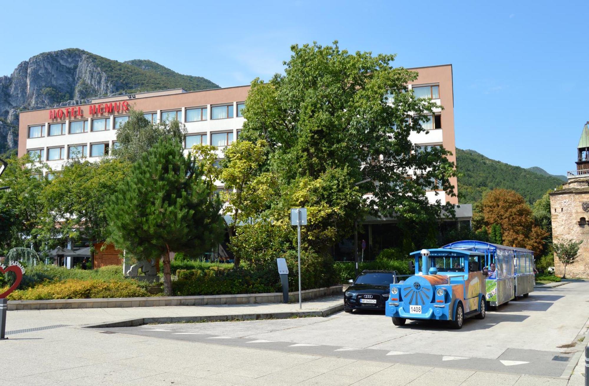 Hemus Hotel - Vratza Vratsa Dış mekan fotoğraf