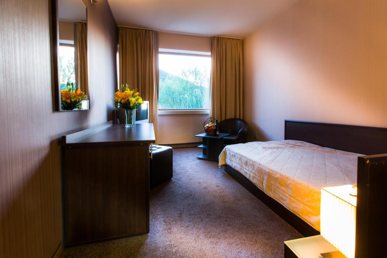 Hemus Hotel - Vratza Vratsa Dış mekan fotoğraf